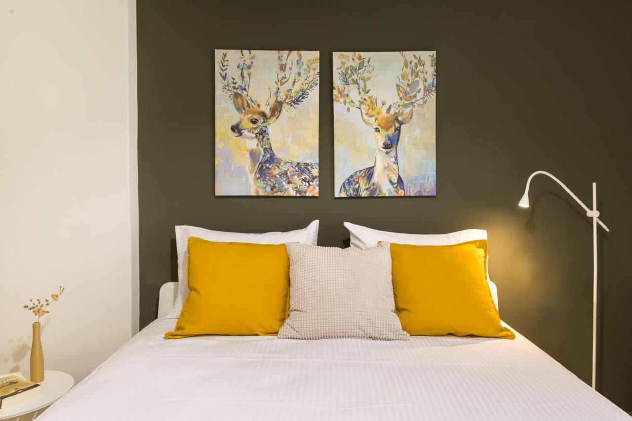 Effie'S Cozy Beach Front Apartment Rethymno  ภายนอก รูปภาพ